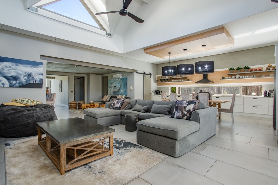 4 Bedroom Property for Sale in Pearl Valley at Val de Vie Western Cape